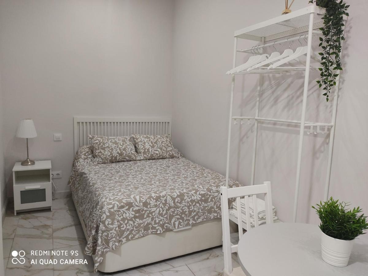 Estudio Maqueda Apartment Мадрид Екстериор снимка